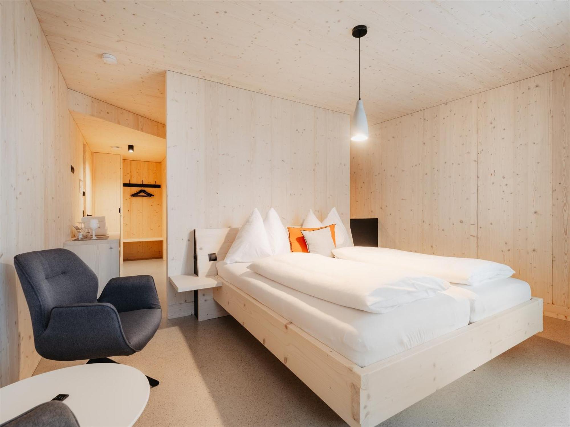 B&B Hotel Zimmerei Mit Fruehstueck Лунц-ам-Зе Экстерьер фото